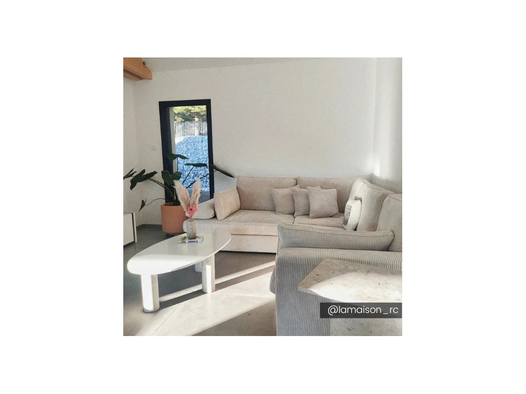 Canapé D'angle Gauche En Velours Côtelé Crème MONDOVI 5 Canapé D'angle Gauche En Velours Côtelé Crème MONDOVI – Image 5